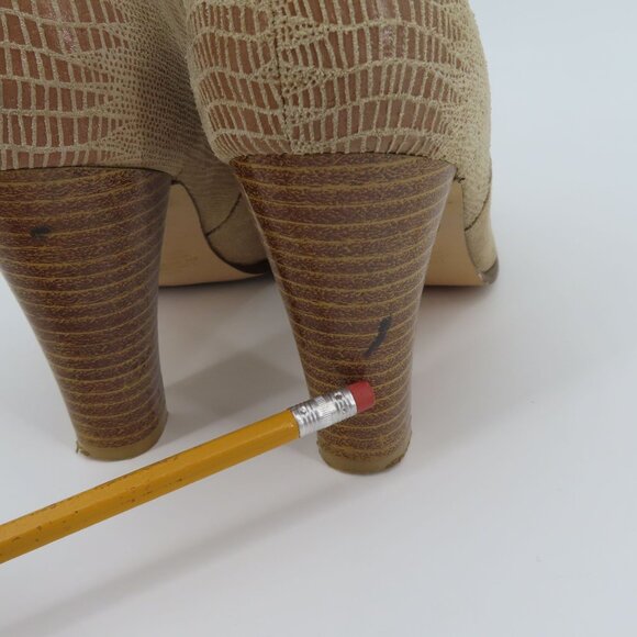 VTG Newport News Women 8 B Tan Leather Upper Square Ankle Boots Booties Boho - Picture 10 of 16